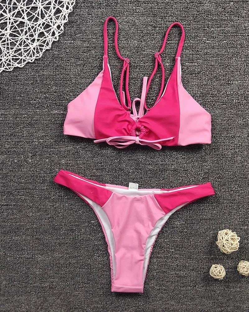 Colorblock Strap Bra With Panties Bikini Sets