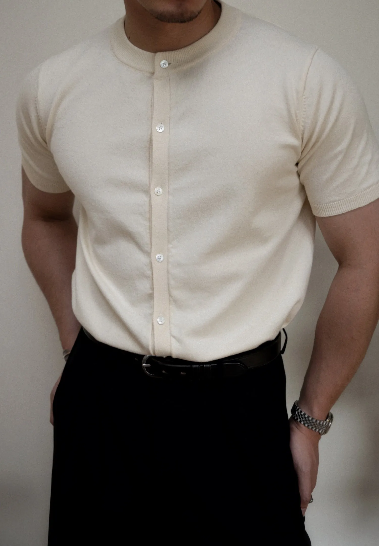 Men's Buttoned Short Sleeves T-shirt