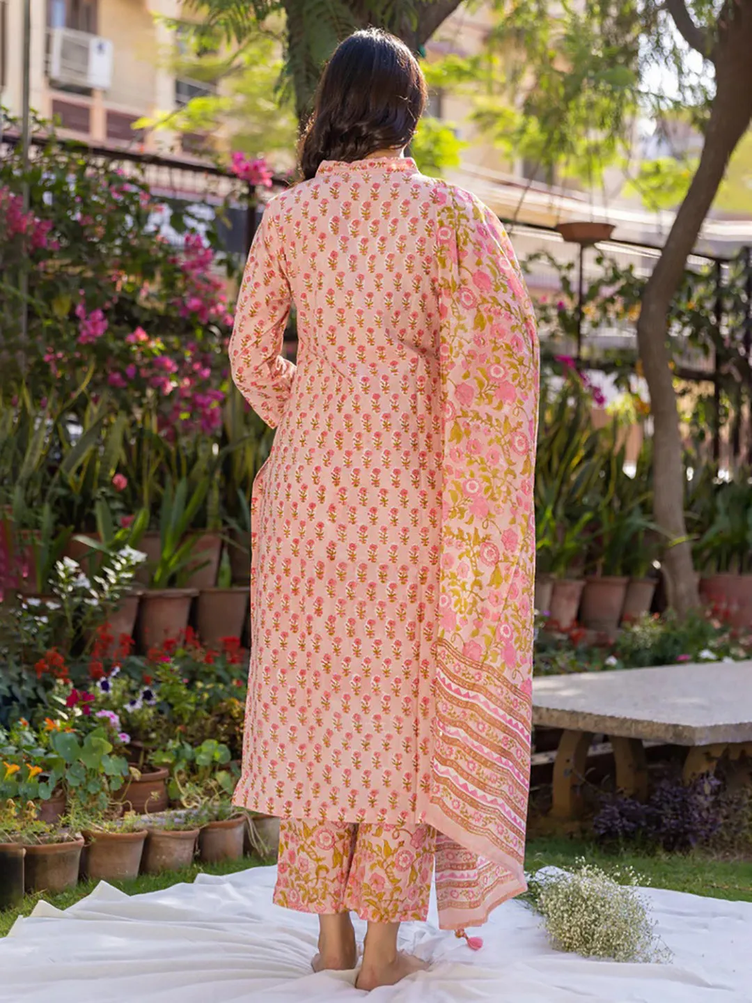 Women Pink Viscose Rayon Floral Printed Straight Kurta Palazzo With Dupatta